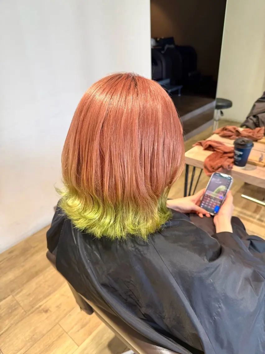 セミロング ヘアカラー 川畑 心子のヘアスタイル