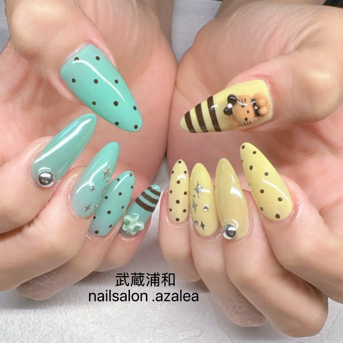 ネイル ハンドネイル R inのネイルデザイン