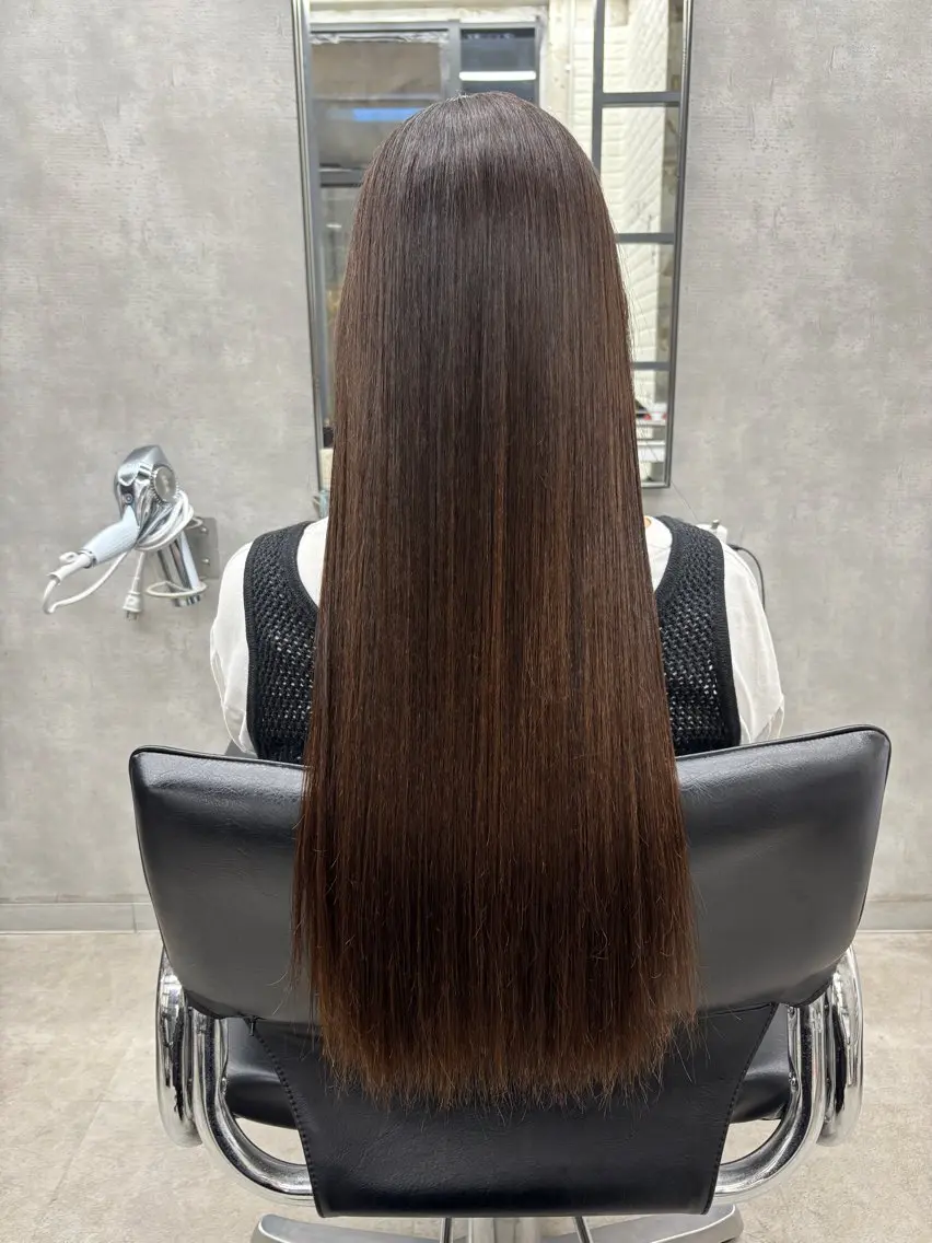 ロング トリートメント ヘアカラー 縮毛矯正 トリートメント 宮尾 星夢のヘアスタイル