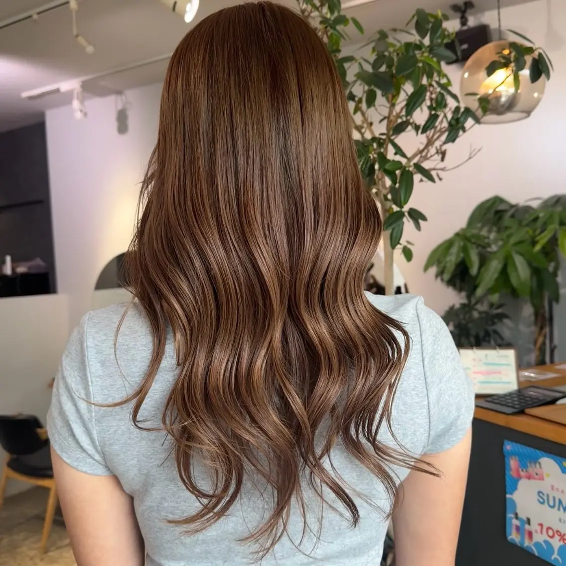 ロング カラー ブリーチ 透明感カラー ブリーチなしカラー ヘアカラー 吉田 葉音のヘアスタイル