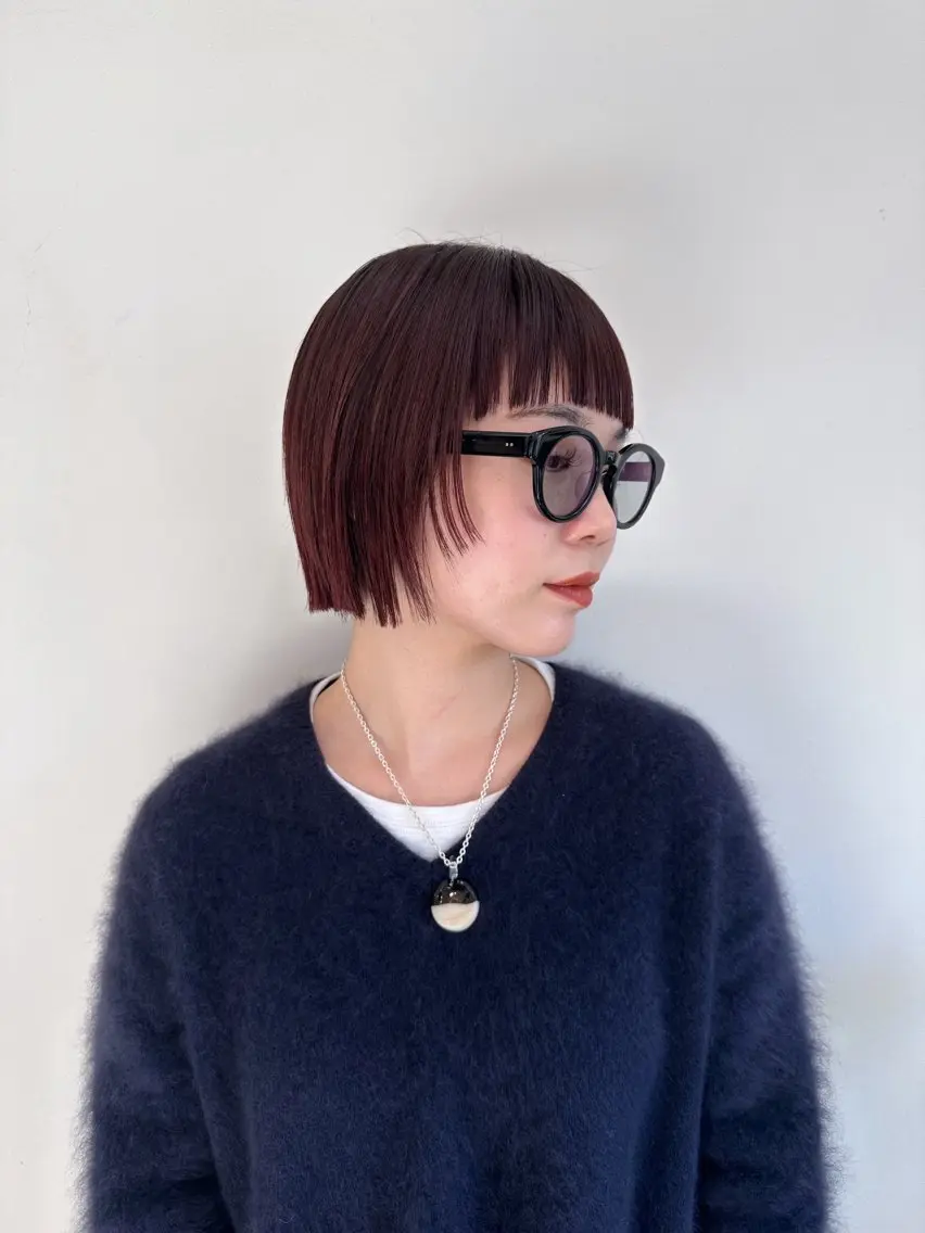 ショート カラー オン眉 竹中 彩音のヘアスタイル