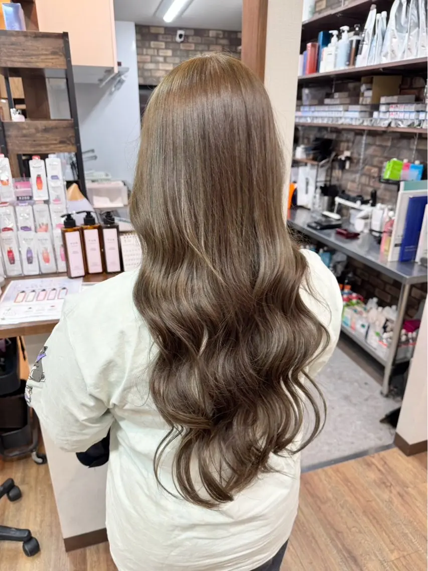 ロング 本橋 叶愛のヘアスタイル