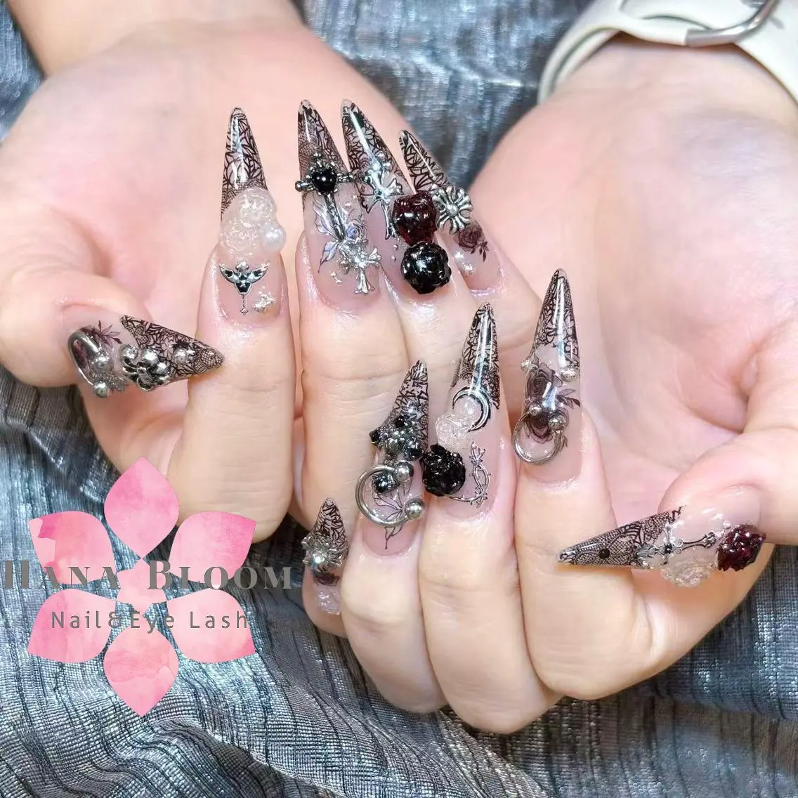 ネイル 長さ出し フットネイル 韓国ネイル マグネットネイル 持ち込み ハンドネイル ハンドケア Hana Bloom Nail 渋谷道玄坂のネイルデザイン