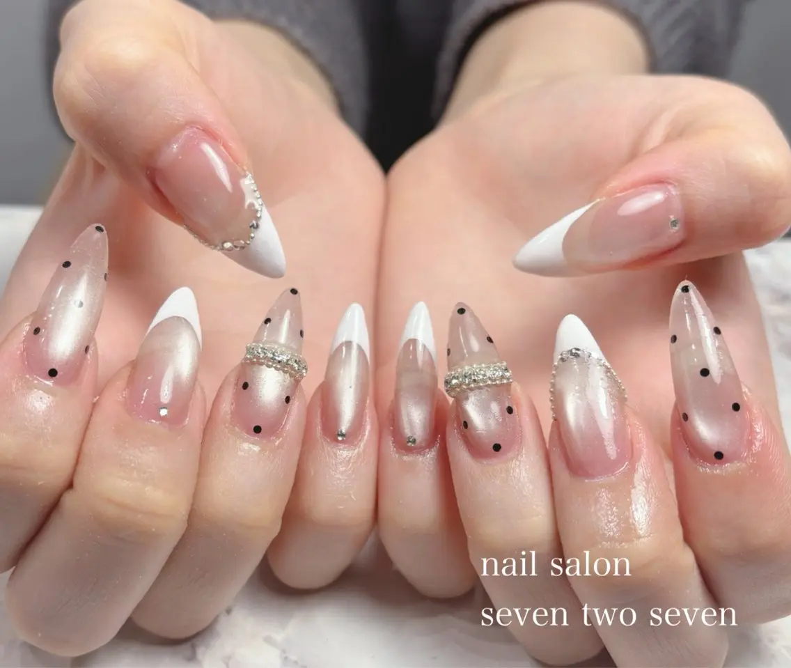 ネイル ハンドネイル 727 nailのネイルデザイン
