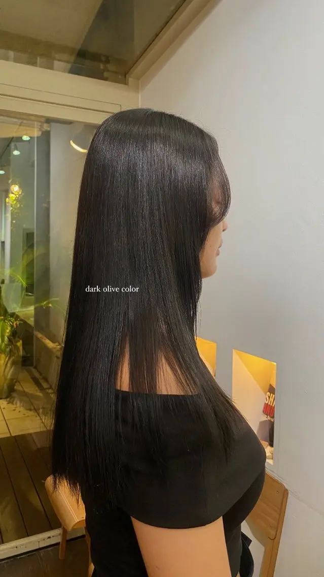 カラー 透明感カラー オリーブカラー fifth elima.yuanのヘアスタイル