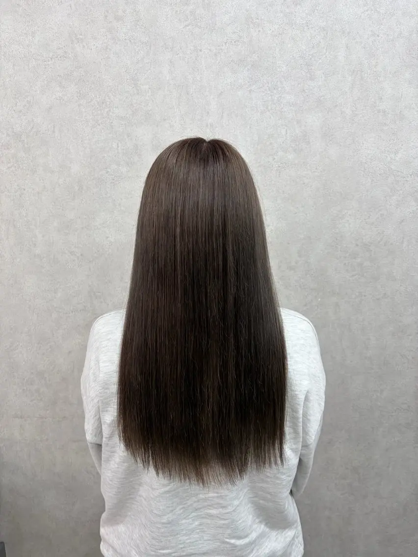 ロング カラー ブラウンカラー ラベンダーカラー 倉澤 愛理のヘアスタイル