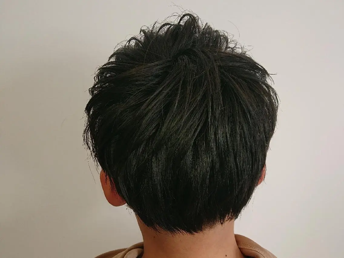 ショート 中根 沙千野のヘアスタイル