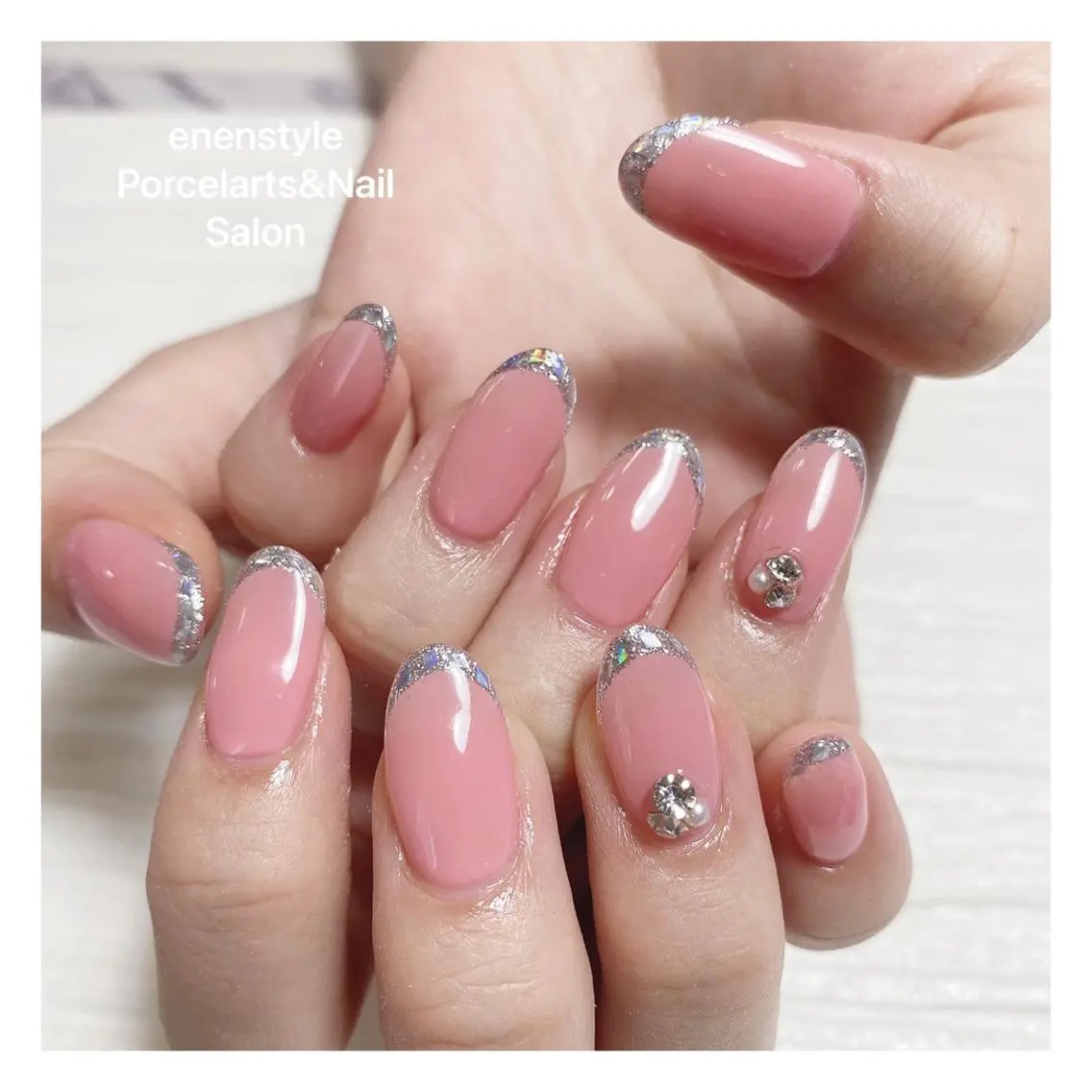 ミディアム ネイル 🐾enen style 🐾のネイルデザイン