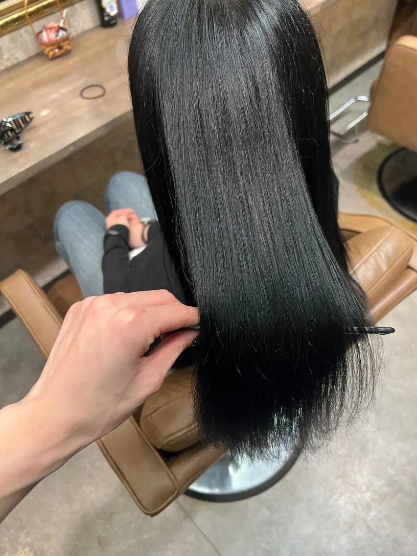カラー ヘアカラー 和久井 琉空のヘアスタイル