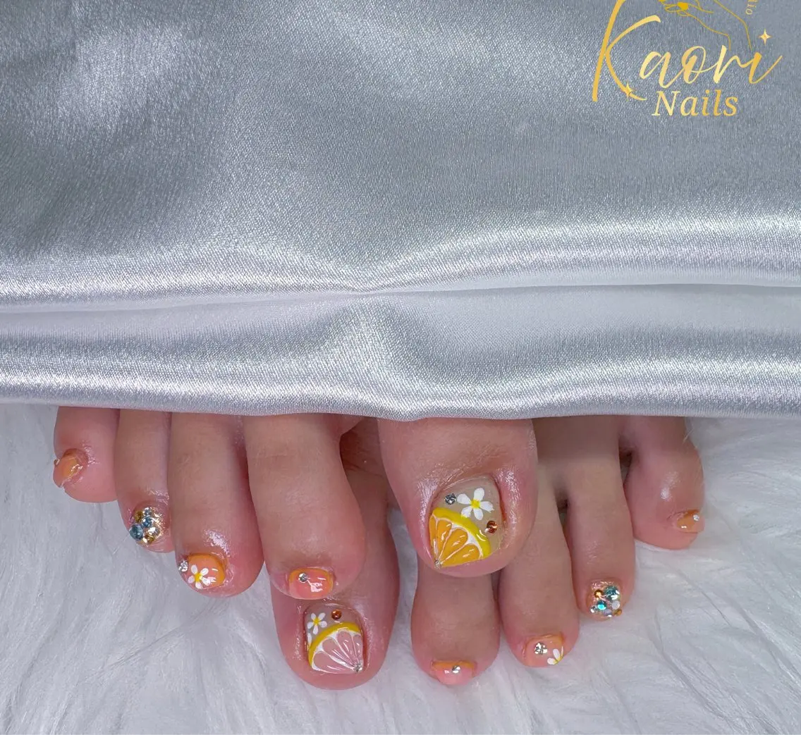 ネイル フットネイル フレンチネイル 韓国ネイル マグネットネイル ニュアンスネイル KAORI YUMIのネイルデザイン