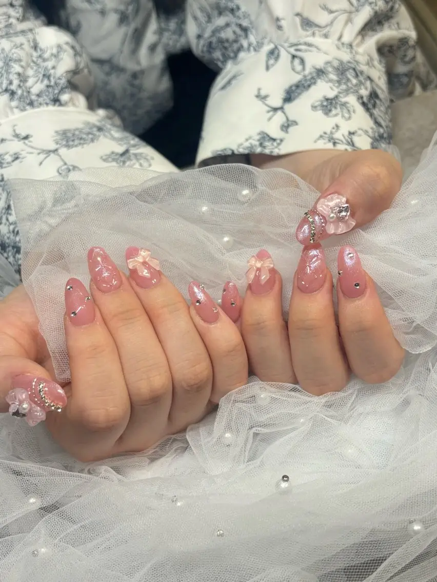 ネイル IROHA NAIL 真結子のネイルデザイン