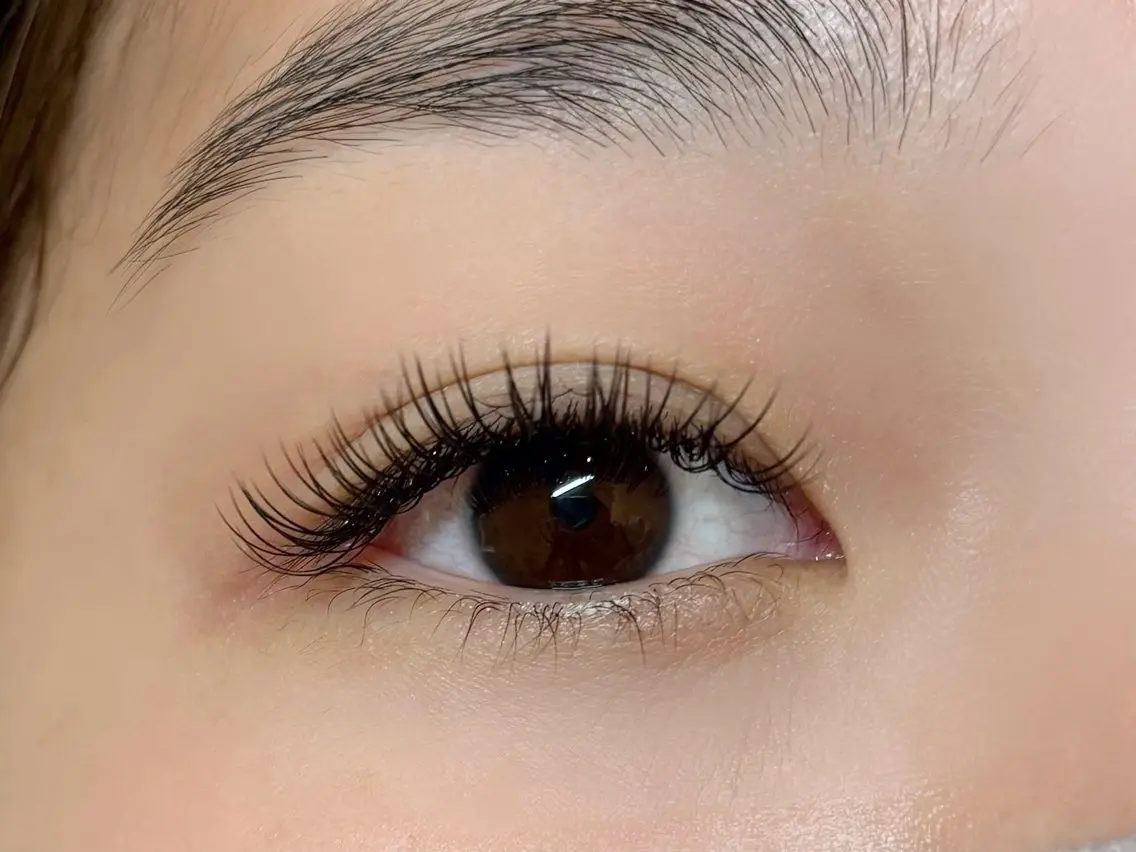 フラットラッシュ100本​〜​の写真