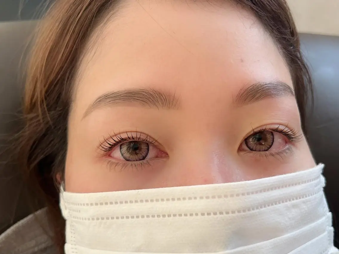 マツエク・マツパ アイブロウ 一重×まつ毛パーマ マツパ 船曳 鈴菜のヘアスタイル