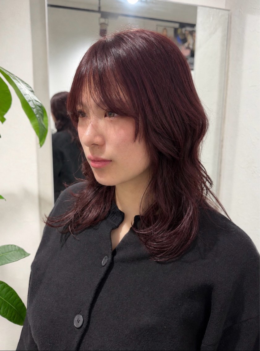 ミディアム ハイトーン/艶カラー /スパイキーショートのヘアスタイル