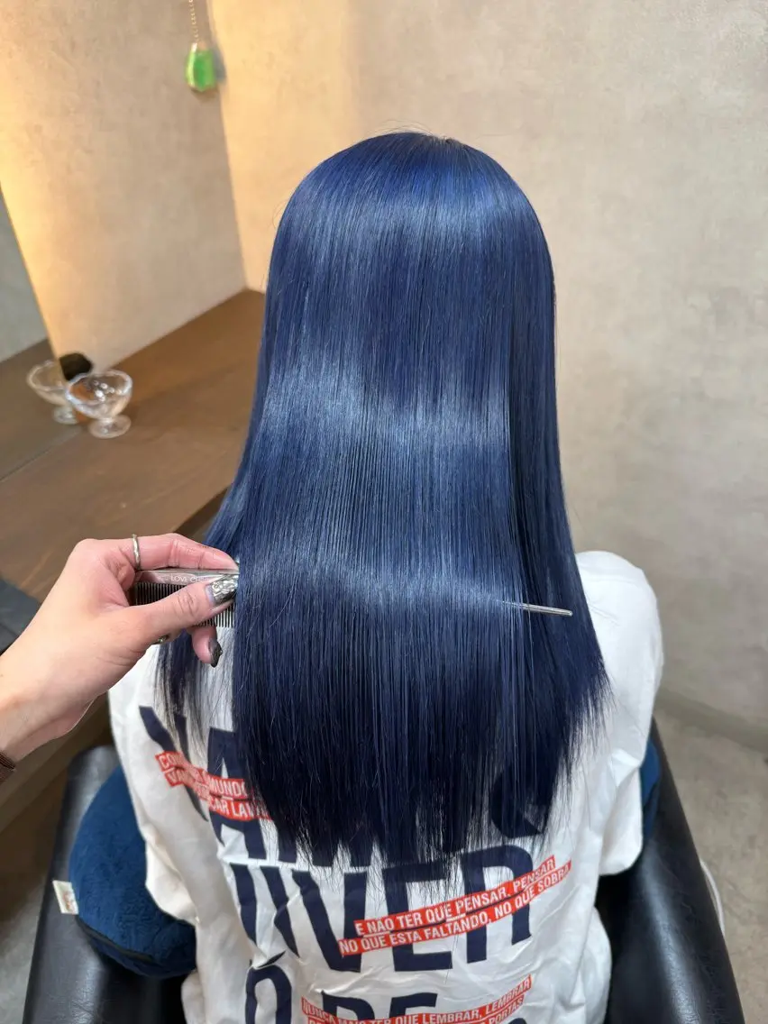 ロング カラー ブリーチ ブルーカラー ヘアカラー トリートメント RIENS aura / ayu ♡のヘアスタイル