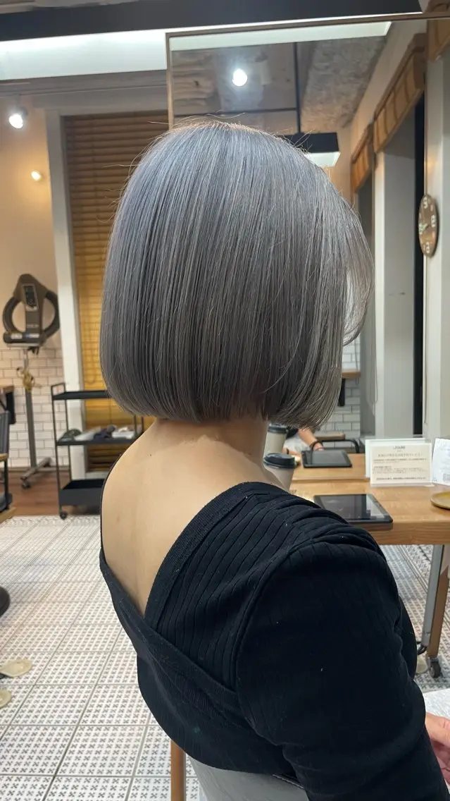 ショート カット ヘアカラー トリートメント 銀座ボブカラーパーマ misakiのヘアスタイル