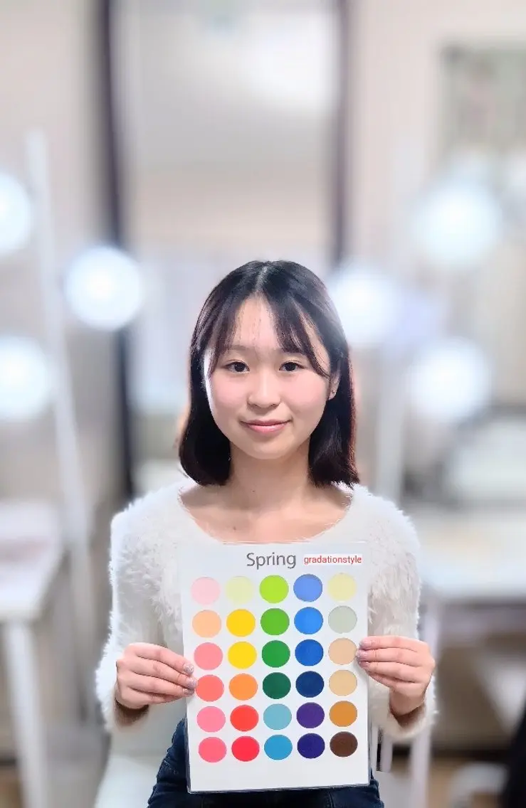 【ミニモ学割】パーソナルカラー診断or骨格診断【中高生】学生証提示必須の写真