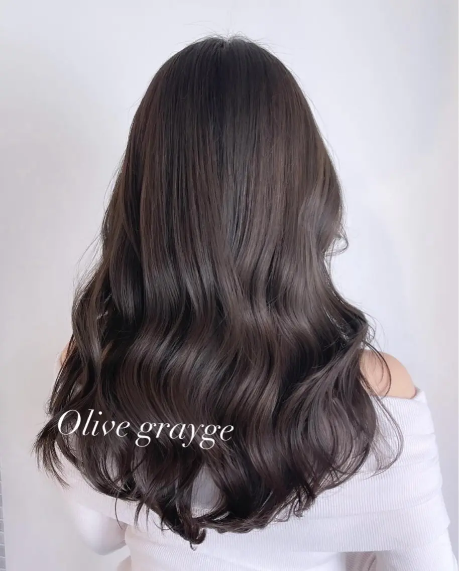 ロング レイヤーカット ロング カット ヘアカラー レイヤーカット✂︎ きじま　まなのヘアスタイル