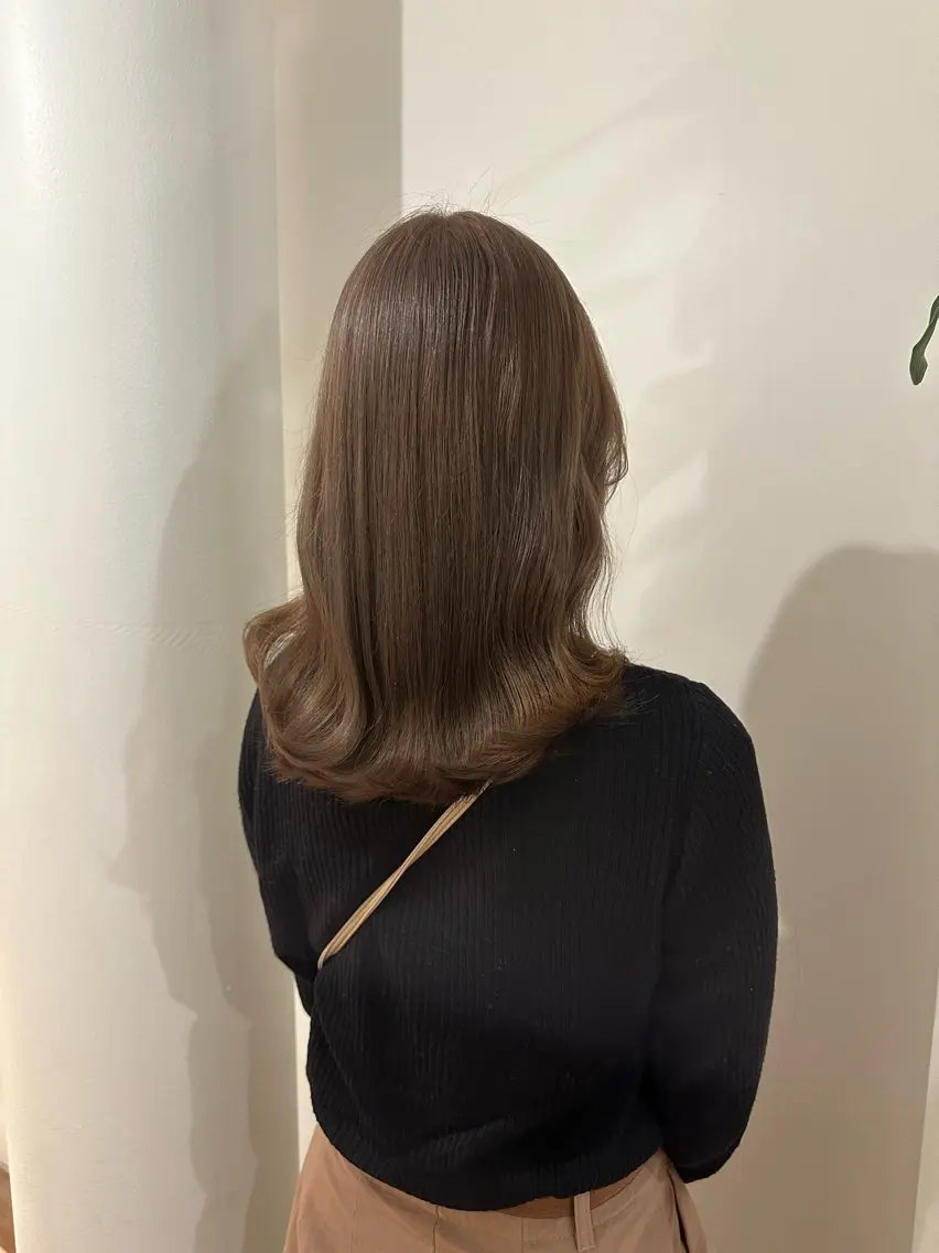 ロング 安丸 結夏のヘアスタイル