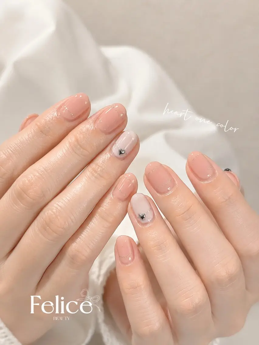 ネイル ハート シンプルネイル ハンドネイル MIREI Felice大宮西口のネイルデザイン