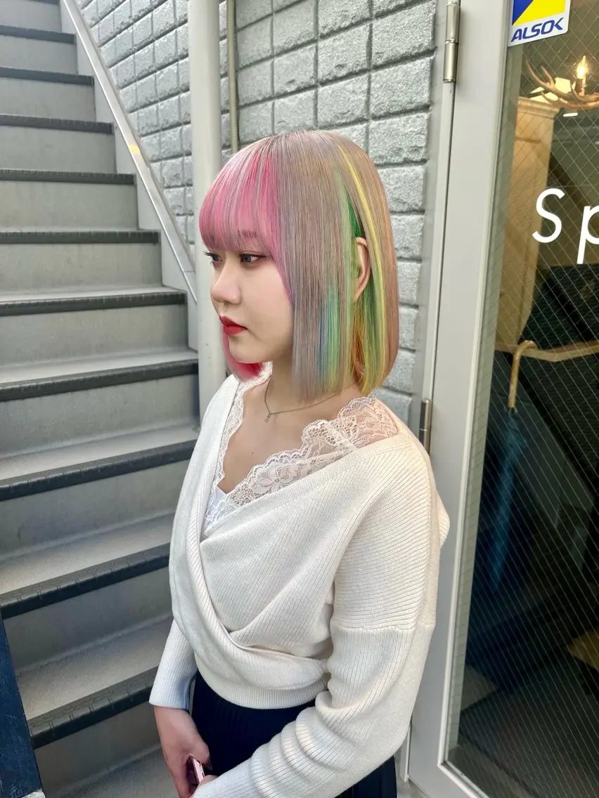 ミディアム カラー デザインカラー🍬✨ 透明感カラー✨ナナのヘアスタイル
