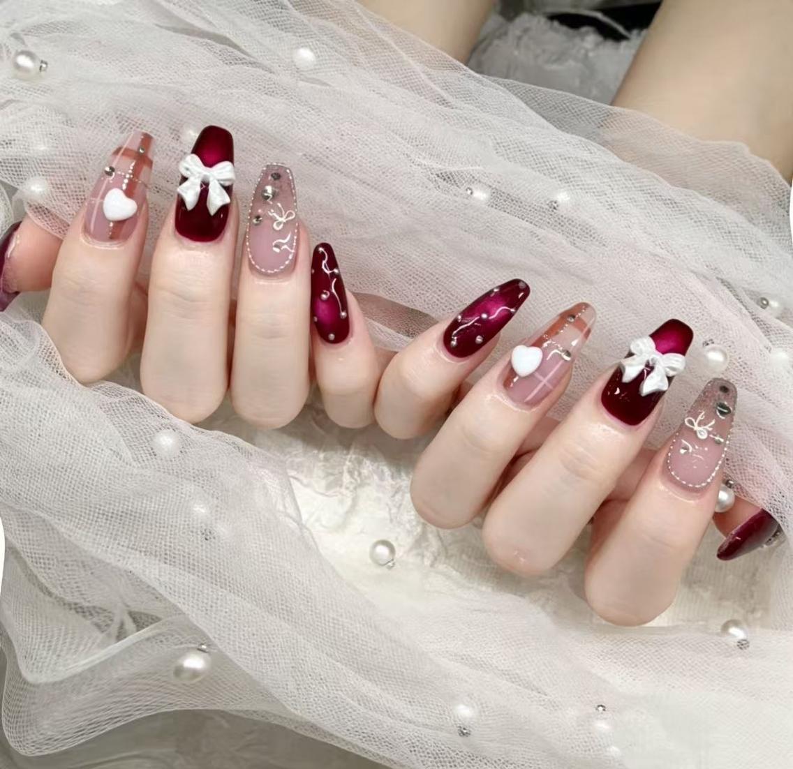 セミロング 韓国風ヘア ハンドネイル 清水 美穂のネイルデザイン