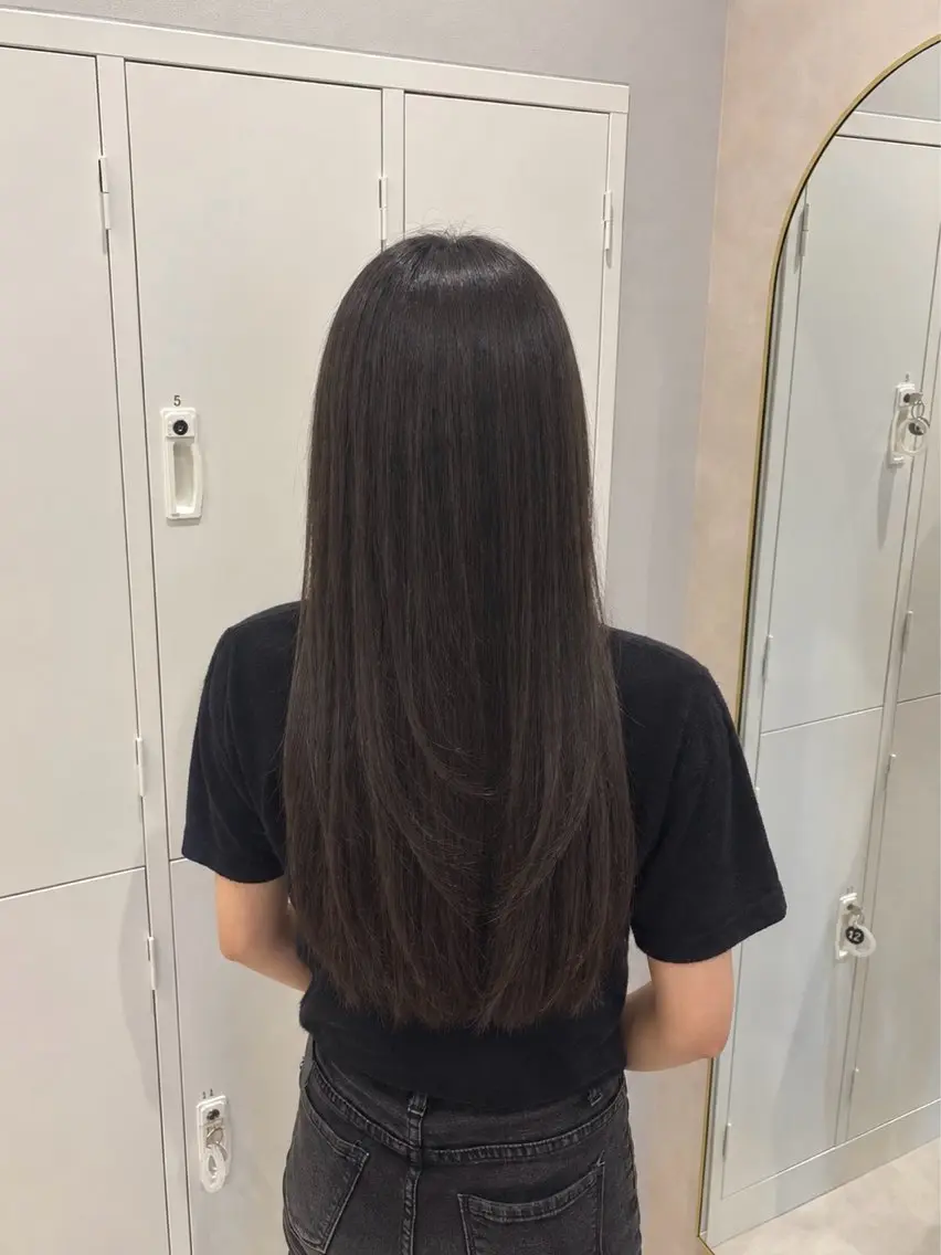 ロング カット ヘアカラー トリートメント 髪質改善透明感カラー 💎YUI💎のヘアスタイル