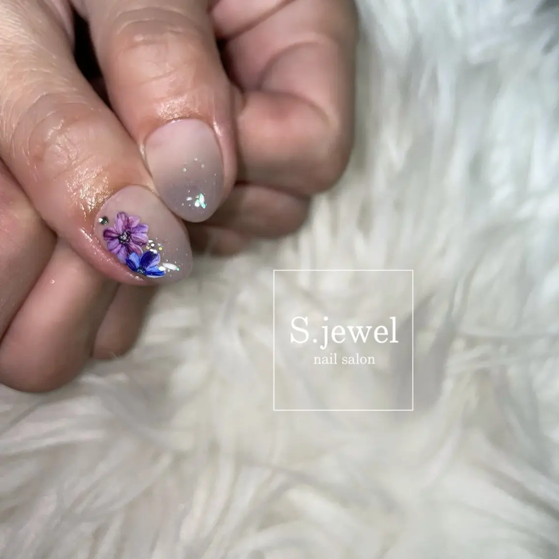 ネイル S. JEWELのネイルデザイン
