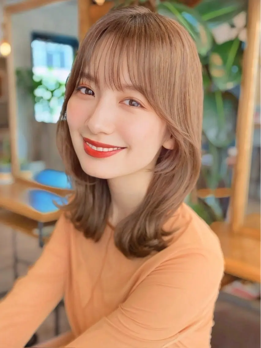 ミディアム カット ヘアカラー トリートメント 縮毛矯正/小顔前髪 ボブ 秋本凌汰のヘアスタイル