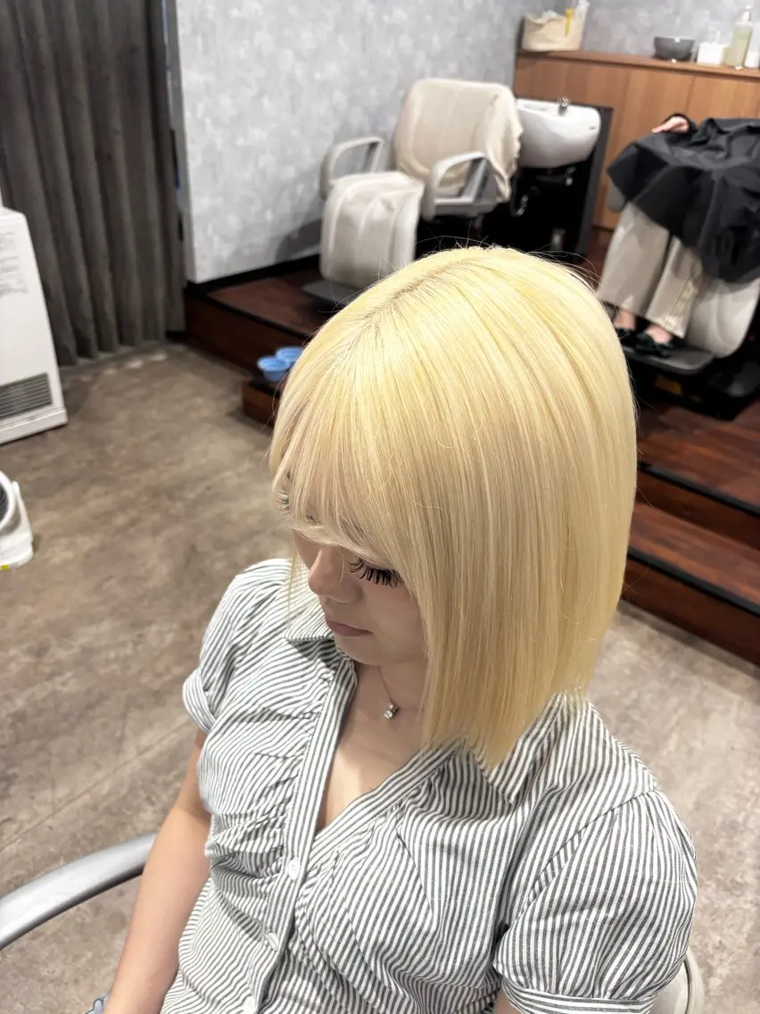 カラー ブリーチ ブロンド RAN🪐韓国羽 エクステ🪐‧⁺ ⊹のヘアスタイル