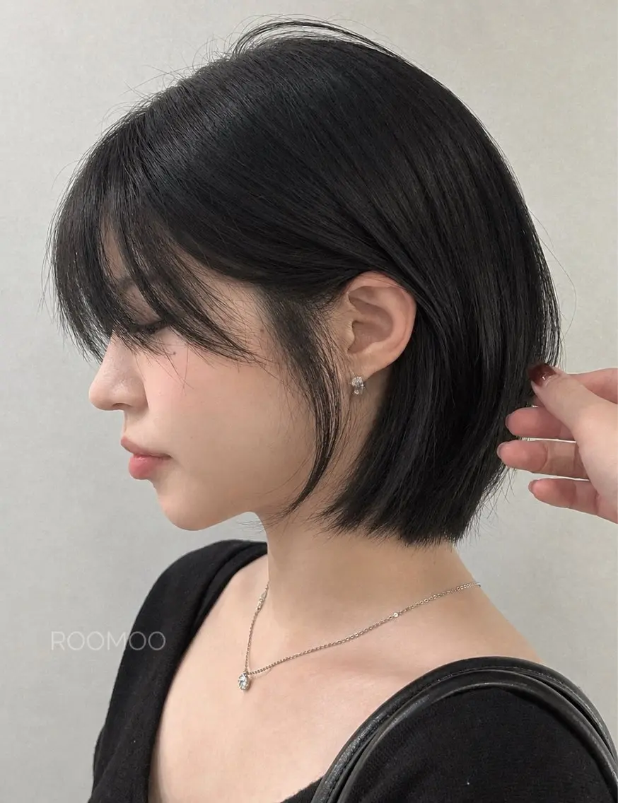 ショート ボブレイヤー ボブ レイヤーカット カット 韓国ボブ/ハッシュ カットKIRAのヘアスタイル
