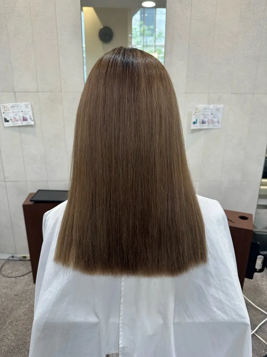 セミロング パーマ 西村 奈桜のヘアスタイル
