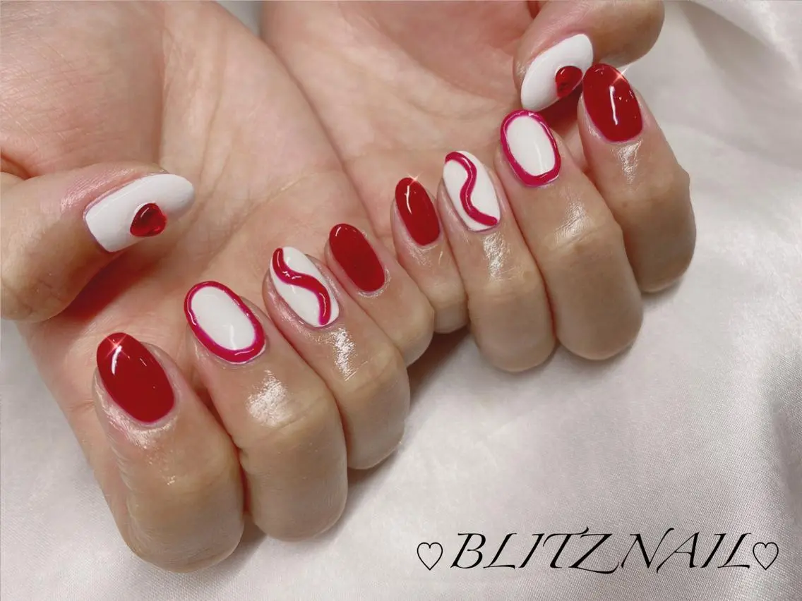 ネイル BLITZ Nail 岩田💅🏻✨のネイルデザイン
