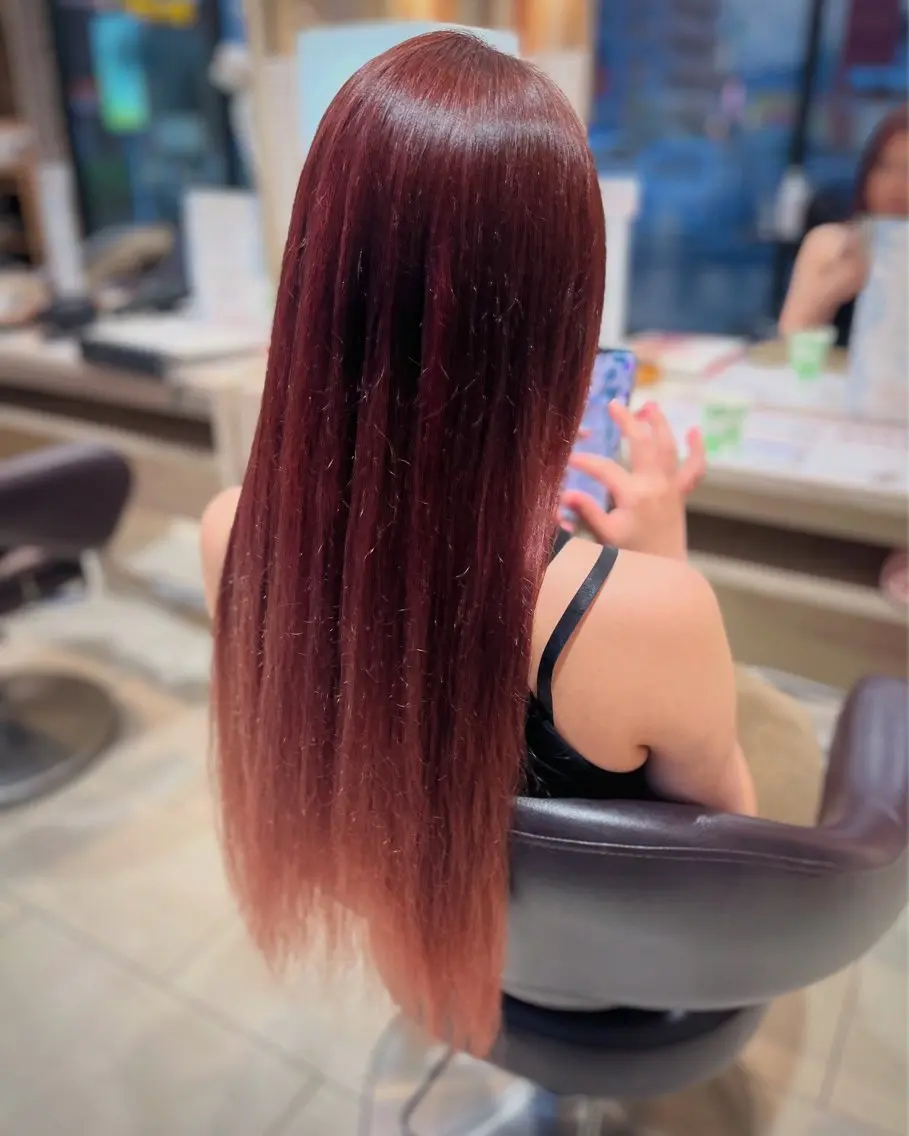 ロング ヘアカラー 岡山 綺更のヘアスタイル