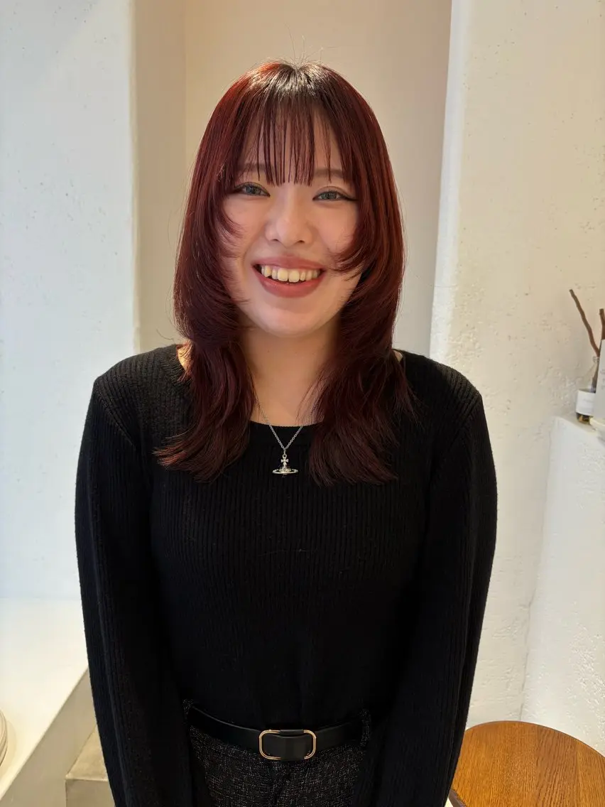 ミディアム レイヤーカット n a n a / 京都美容室のヘアスタイル