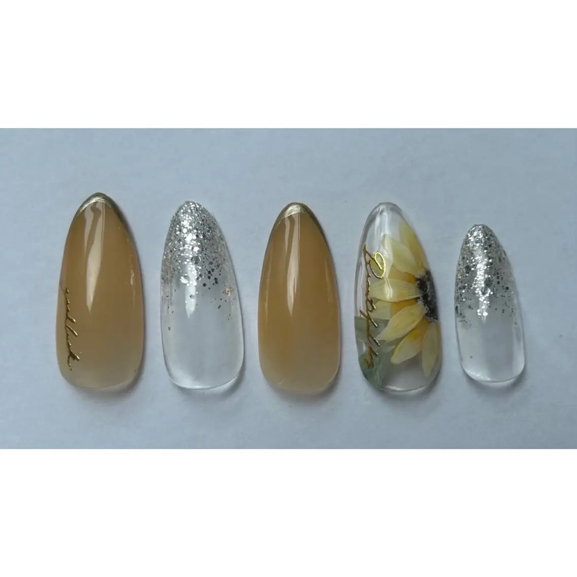 ネイル ハンドネイル mitani mahoのネイルデザイン