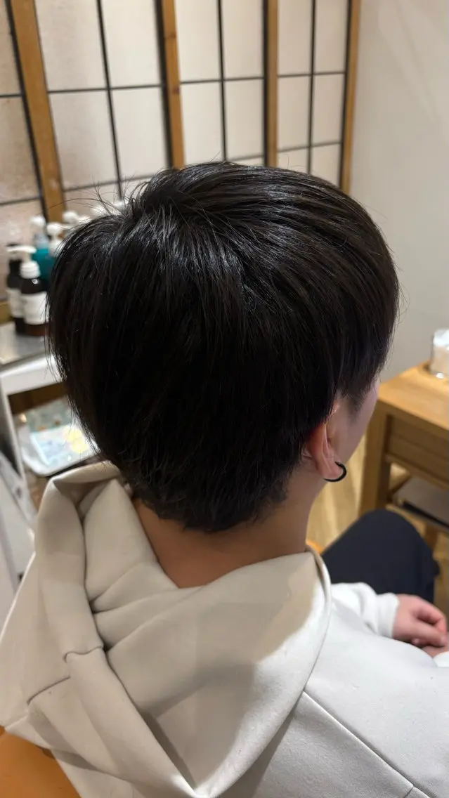 ショート 似合わせ 顔周りYUUGAのヘアスタイル
