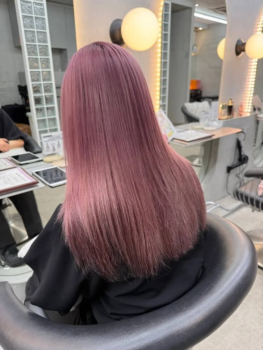 【✨リタッチブリーチ✨】カット+リタッチブリーチ+全体カラー+3step髪質改善トリートメント🌈の写真