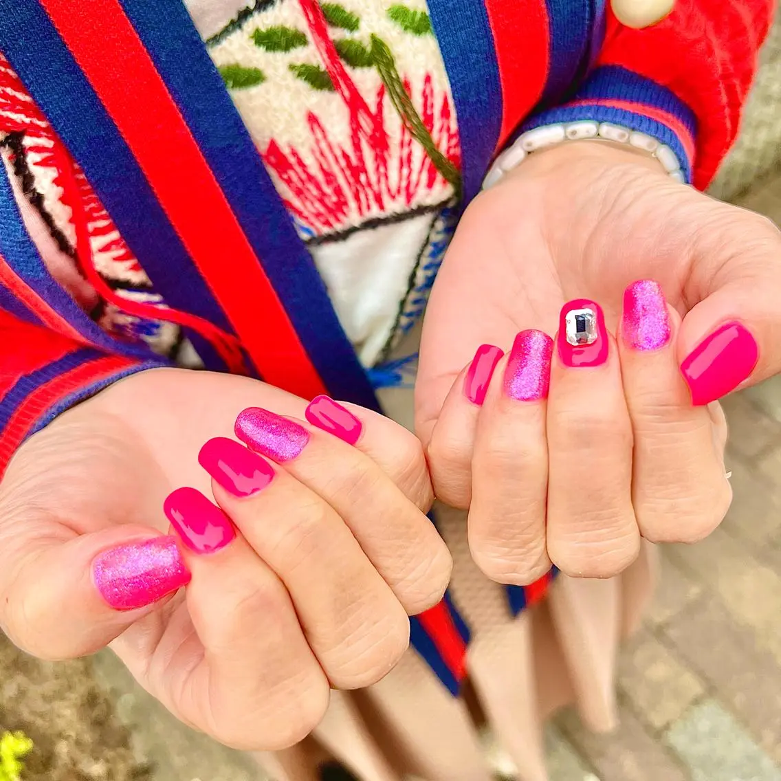 ネイル ラメ(グリッター) ワンカラーネイル ピンク ハンドネイル ネイルサロン Leung nailのネイルデザイン