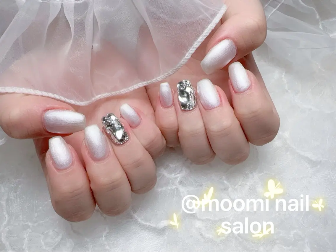 ネイル チークネイル フレンチネイル ジェルネイル グラデーション ハート ハンドネイル moomi nail スカルプ専門のネイルデザイン