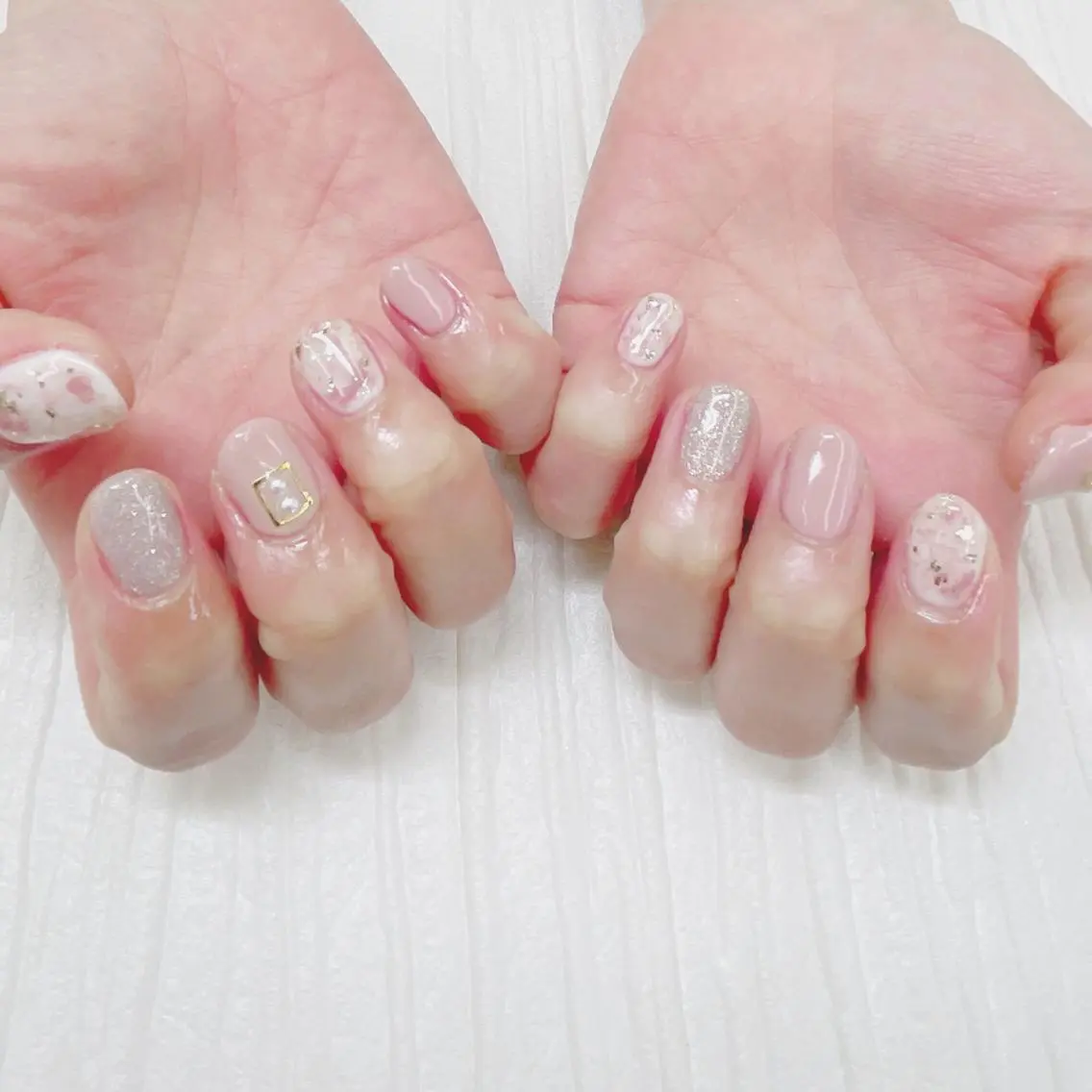 ネイル Nail salon Honey Beeのネイルデザイン