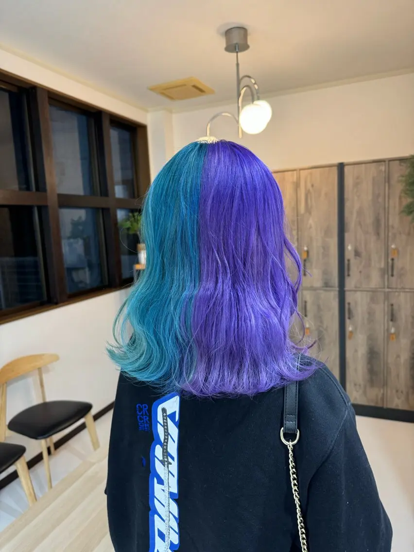 セミロング ヘアカラー 手塚 麗のヘアスタイル