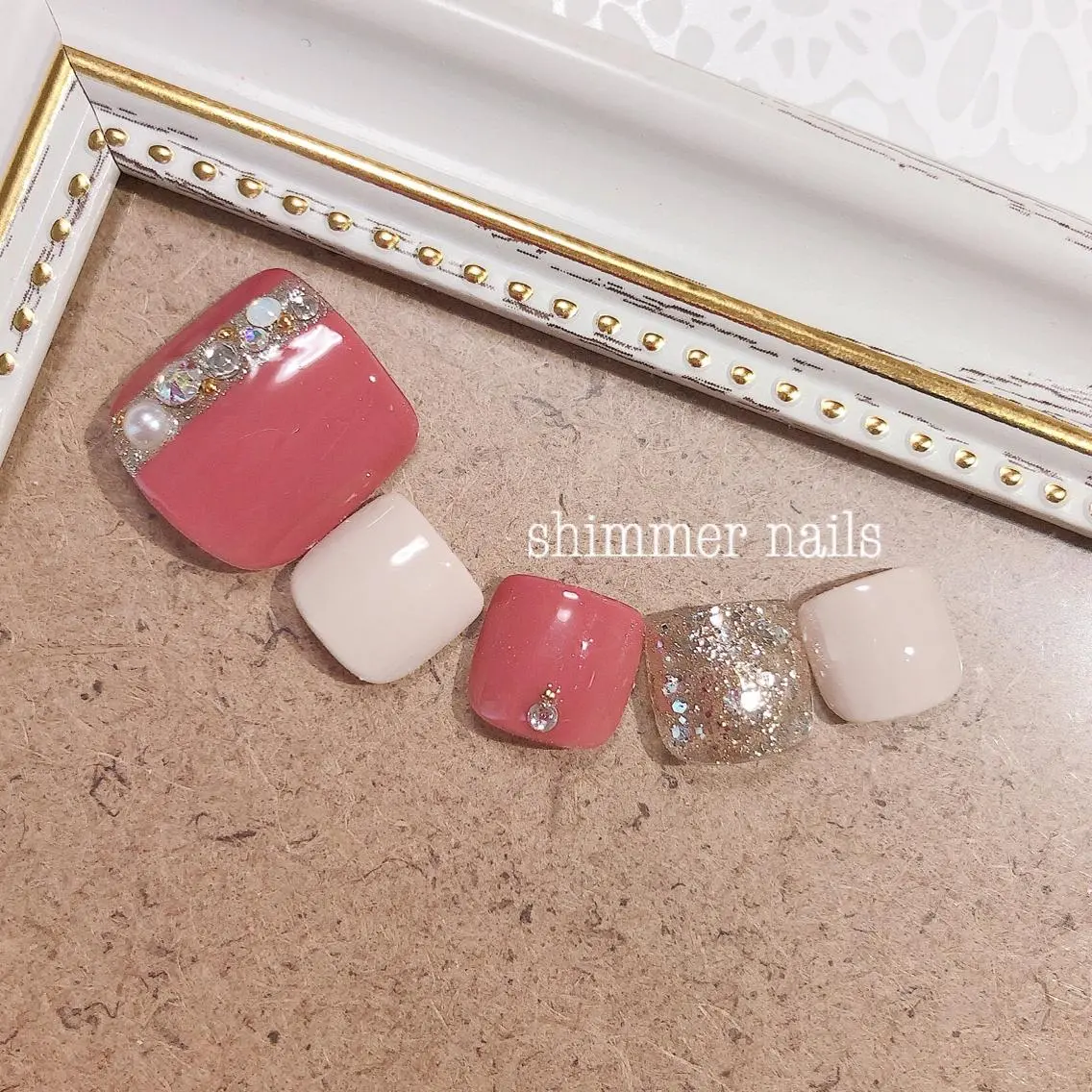 ネイル フットネイル キラキラネイル shimmer nailsのネイルデザイン