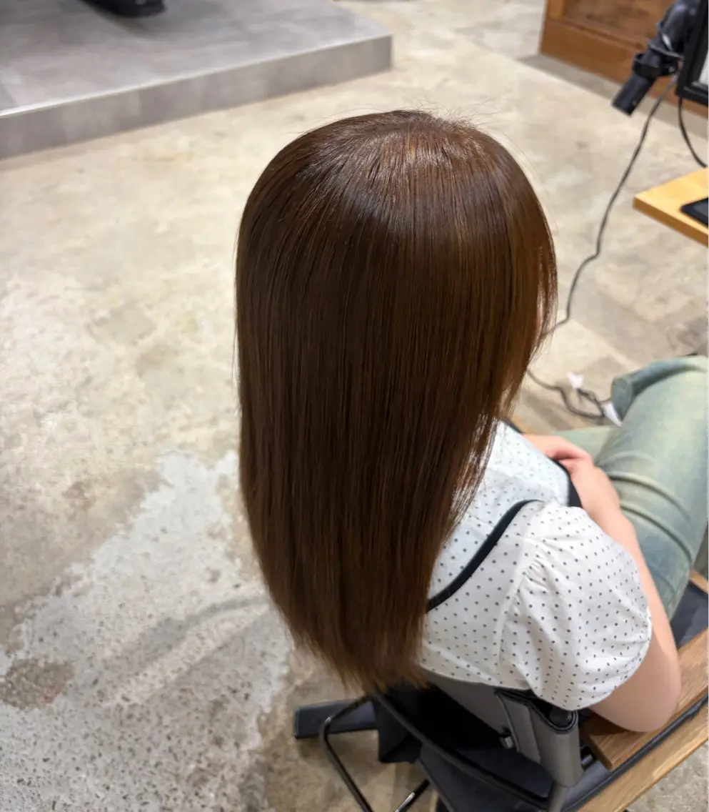 カラー ヘアカラー 黒瀬 陽詩のヘアスタイル