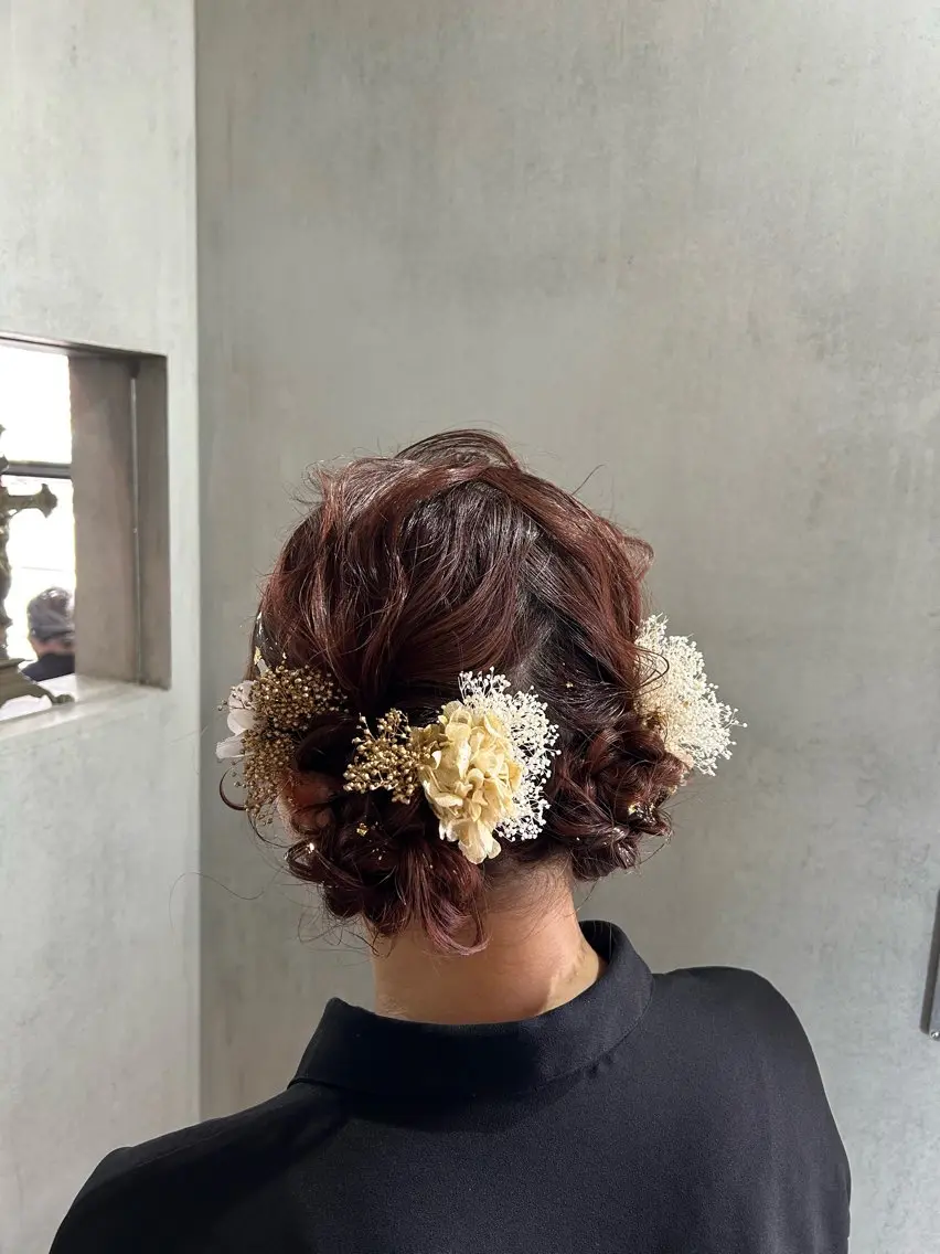 ロング ヘアアレンジ 成人式 西村 真実子のヘアスタイル