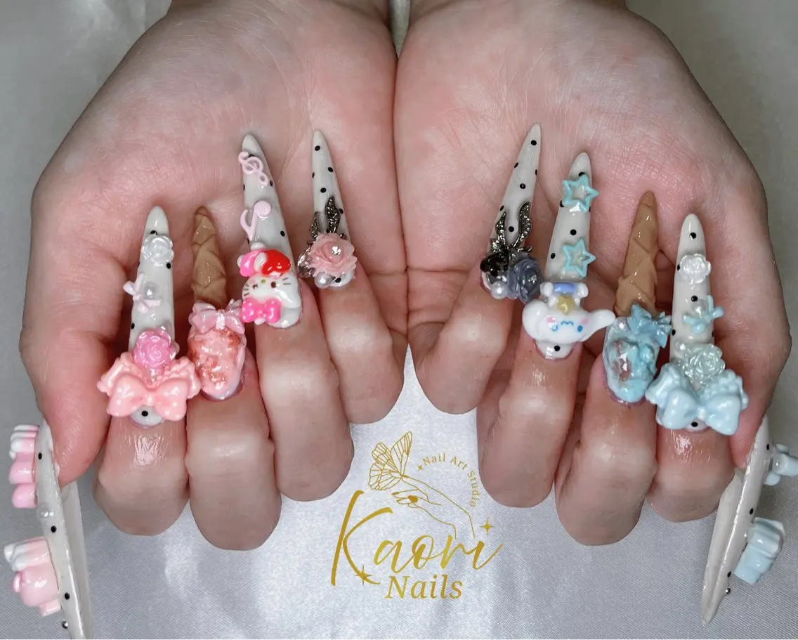 ネイル フットネイル フレンチネイル 韓国ネイル マグネットネイル ニュアンスネイル ハンドネイル KAORI YUMIのネイルデザイン