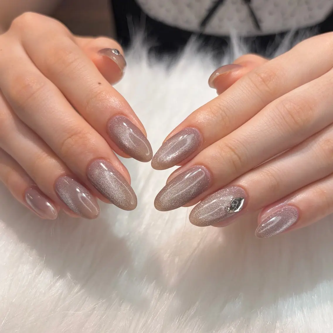 ネイル ハンドネイル MEI 🍑 nail OAKのネイルデザイン