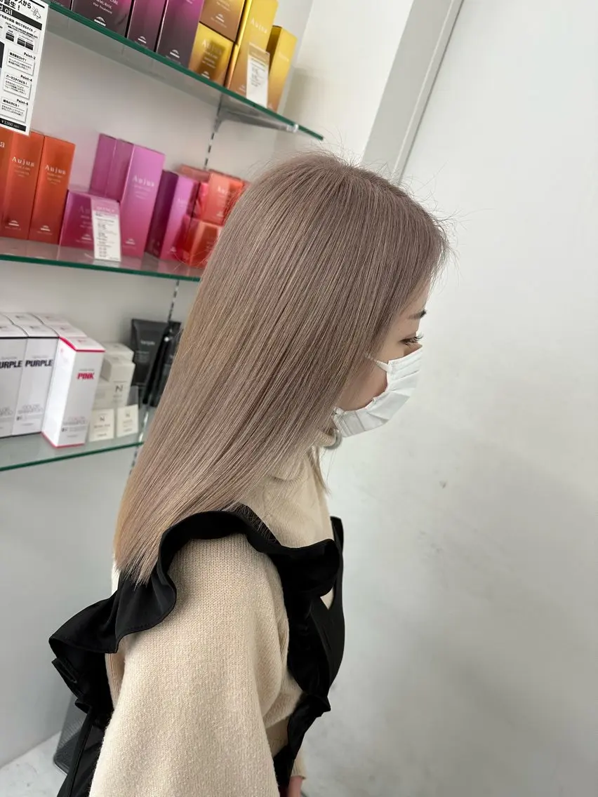 セミロング カット ヘアカラー トリートメント 髪質改善/艶髪No1 L.I.G代表　吉川のヘアスタイル