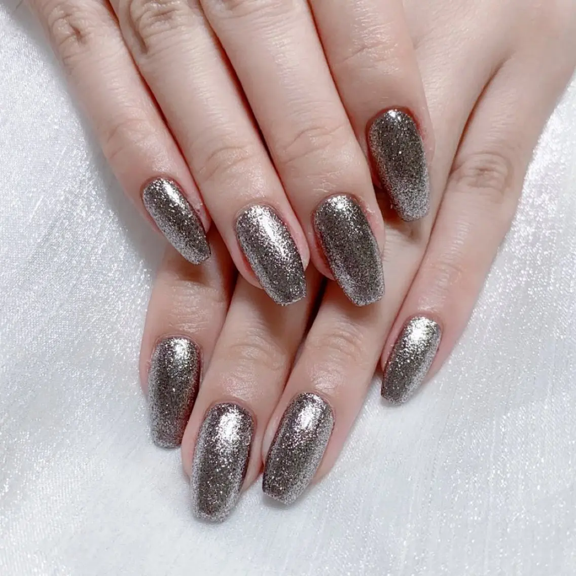 メンズ ネイル メンズ韓国風 アートネイル オーロラネイル ガーリー キラキラネイル ハンドネイル Nail salon 木にいるのネイルデザイン