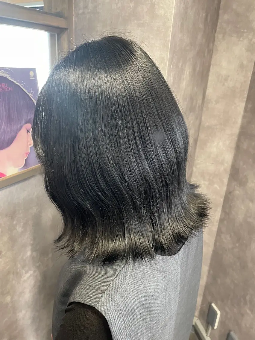 ミディアム 高橋 くるみのヘアスタイル